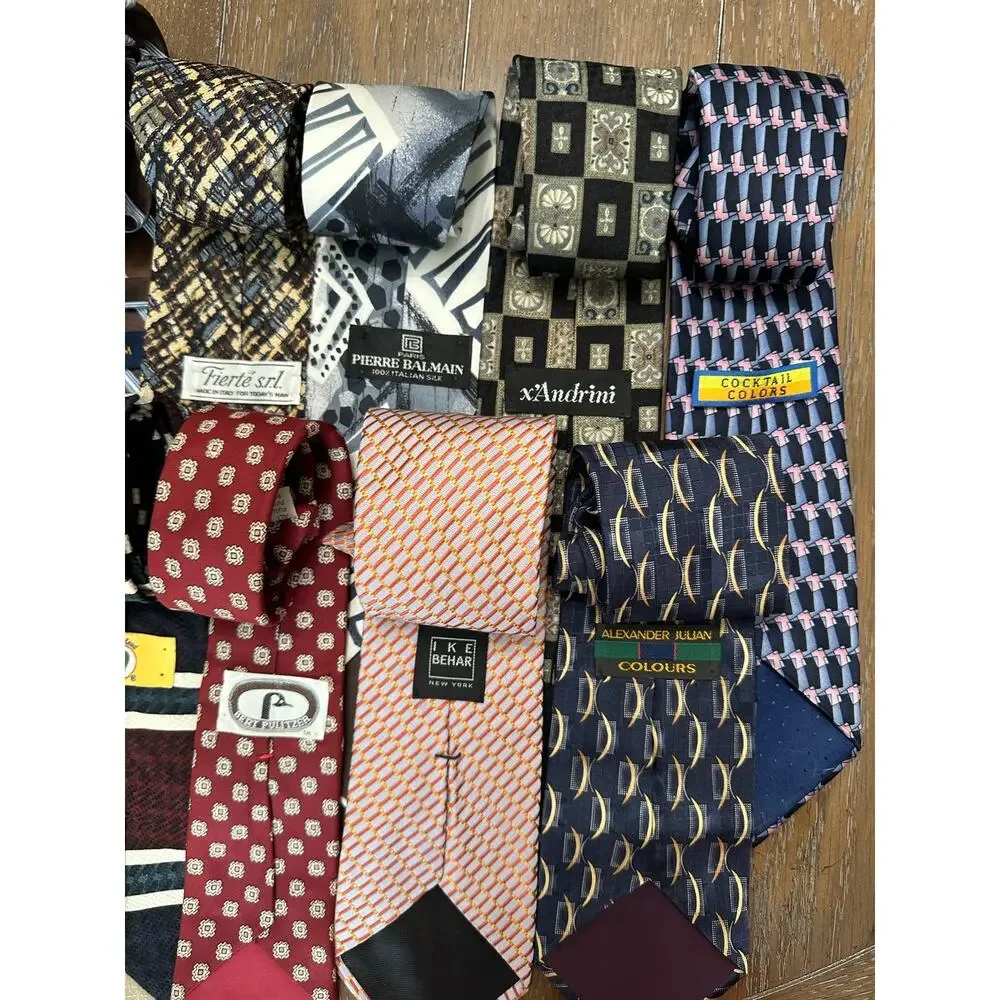 EUC LOT x 14 Asst. Colors/Prints & Designers Men's Neck Ties Great Starter Set!